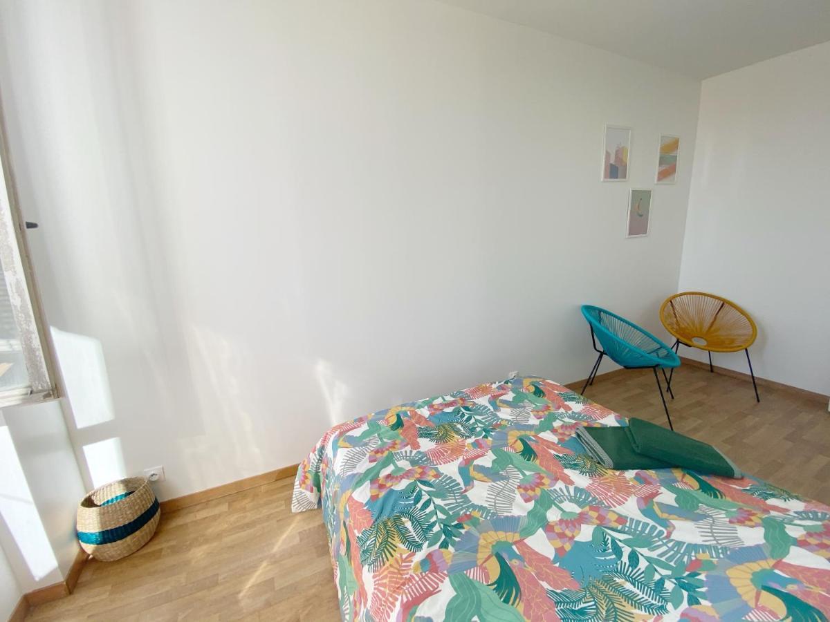 22 Chic & Cosy Grand Appart 92M2 Parking Gratuit Hypercentre Netflix Saint-Etienne  Exterior photo